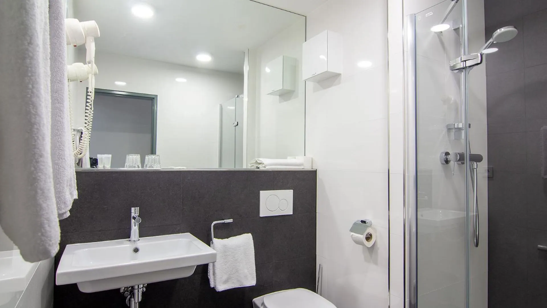 ****  Hotel Valcha Прага Чехия